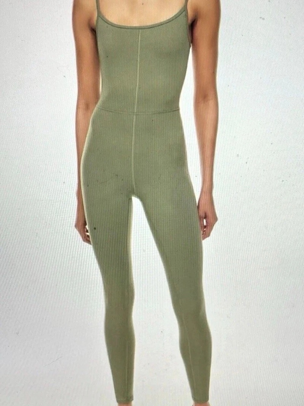 Aritzia Wilfred Free Freestyle Jumpsuit in green S